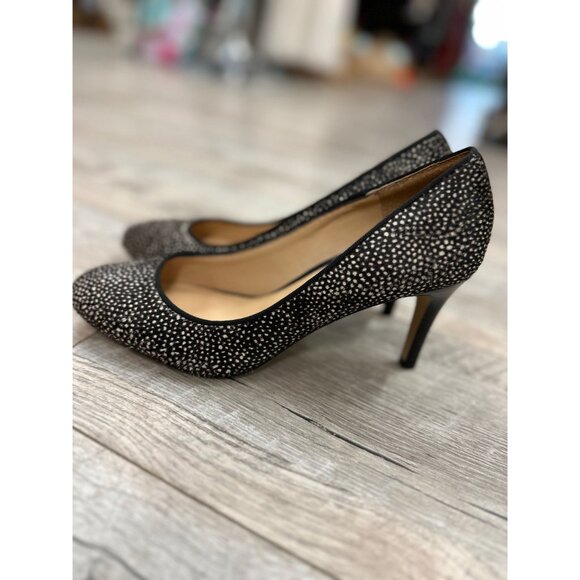 Talbots Ocelottie Black Heel in 6 - Picture 2 of 3